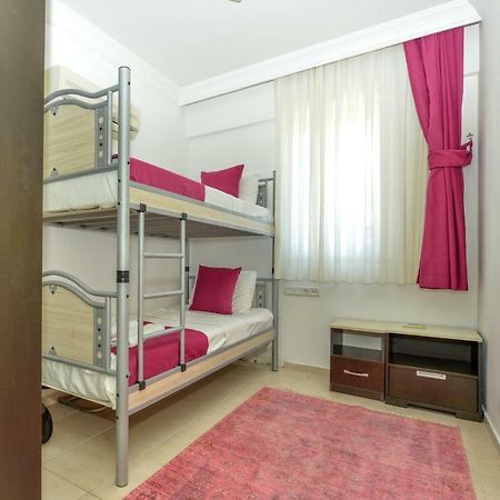 Saros Apartments Calis Beach Fethiye Eksteriør billede