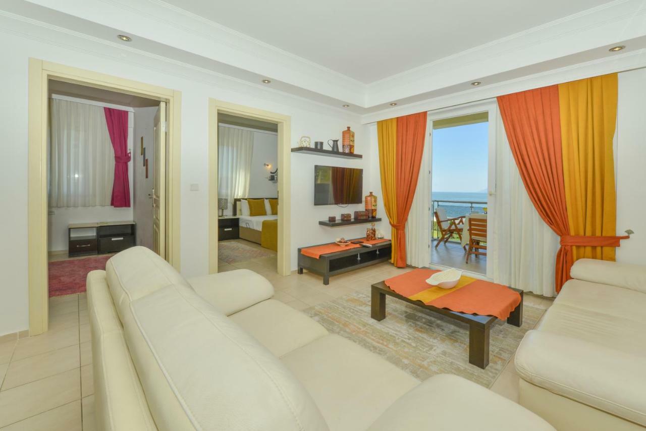 Saros Apartments Calis Beach Fethiye Eksteriør billede