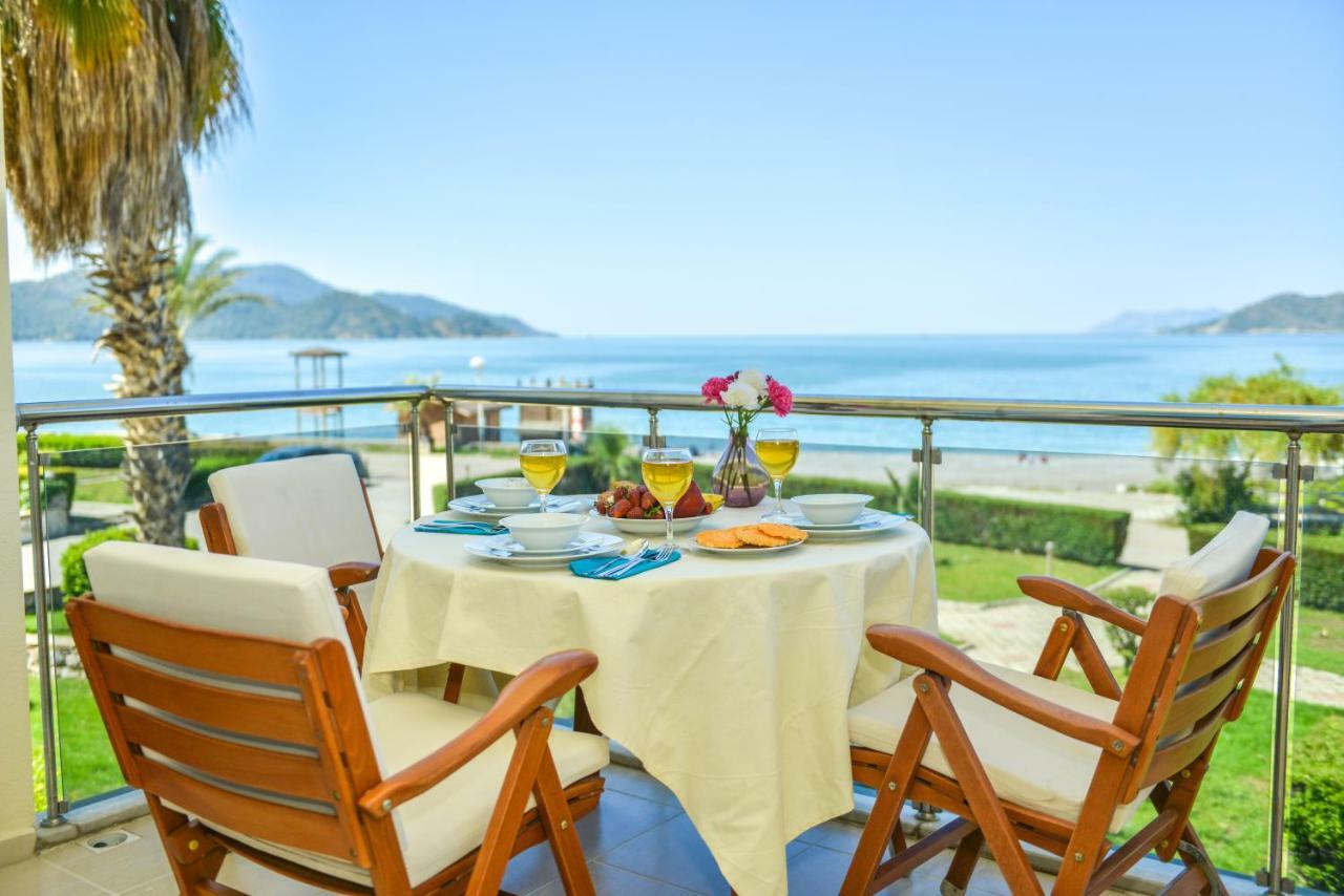 Saros Apartments Calis Beach Fethiye Eksteriør billede