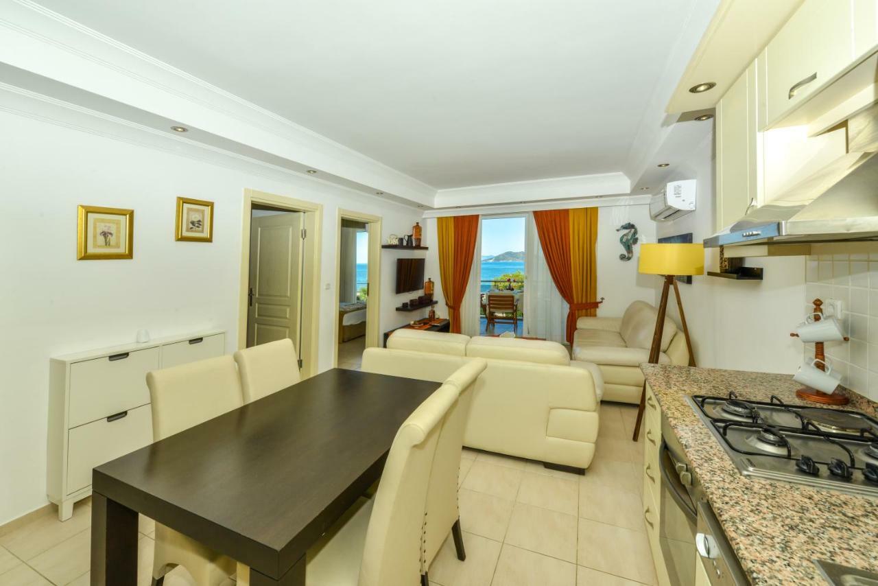 Saros Apartments Calis Beach Fethiye Eksteriør billede